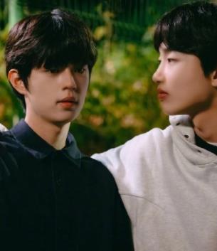 有點(diǎn)兒不對(duì)勁