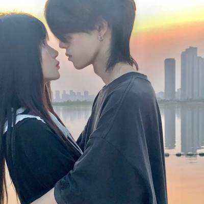 退婚后，真千金她驚爆全球(全集)